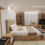 Kristal Hotell