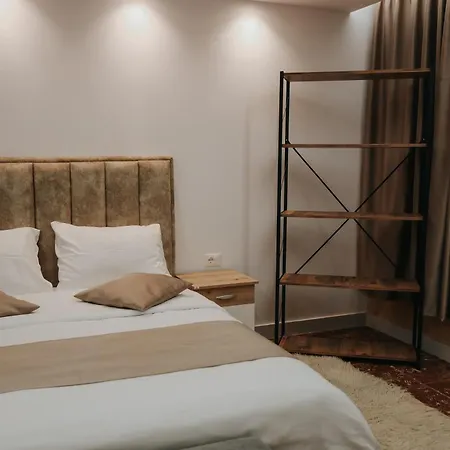 Ξενοδοχείο Kristal Κορυτσά