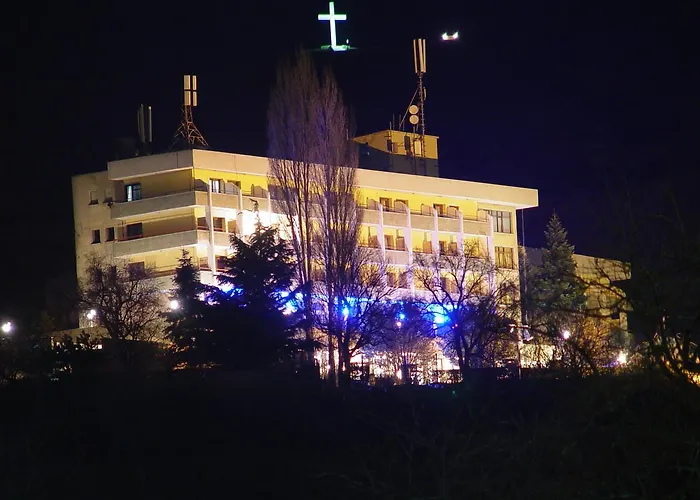 Kristal Hotel Korce
