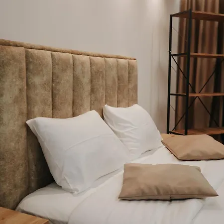 Hotel Kristal Korce