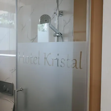 Kristal 3*