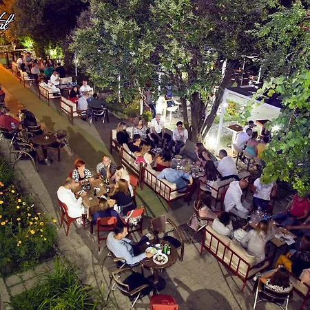 Hotel Kristal Korce