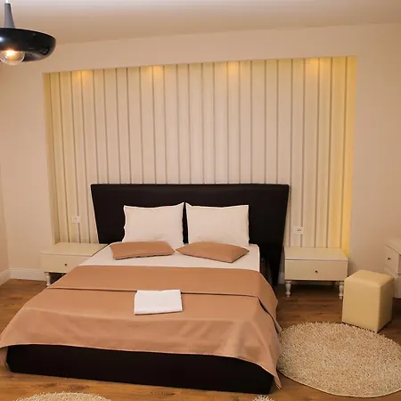 Hotel Kristal 3*