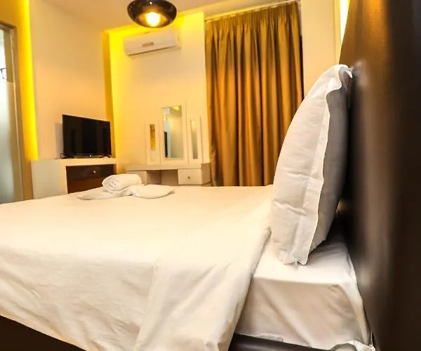 Hotel Kristal Korce